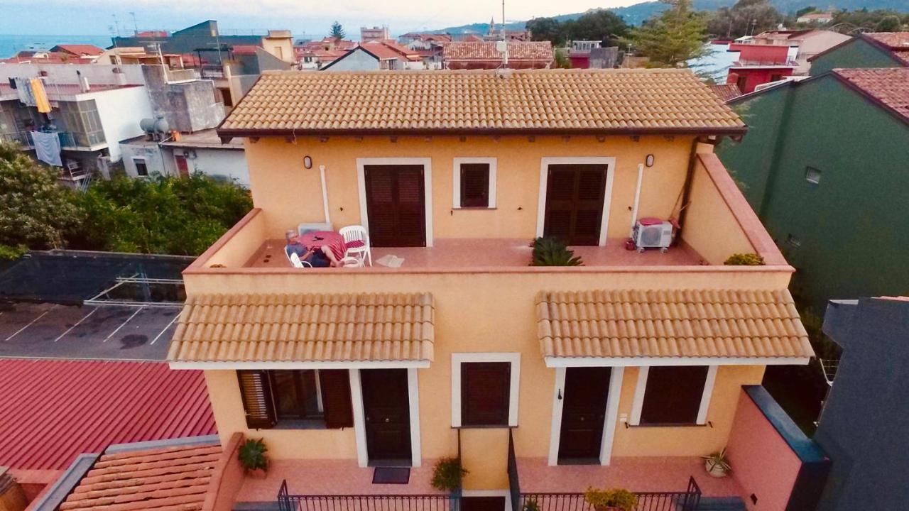 אסראלה Adriana Casa Vacanze Mare Etna Sicilia מראה חיצוני תמונה